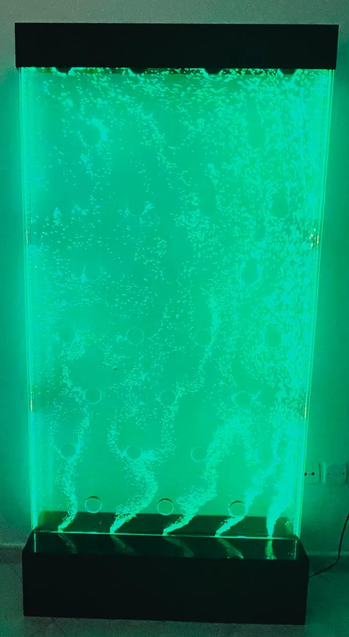 Swirly bubble wall - Acrylic